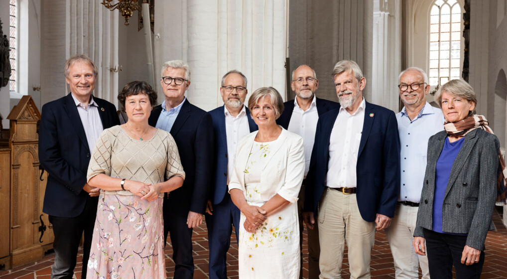 Gruppefoto af ni af landets biskopper